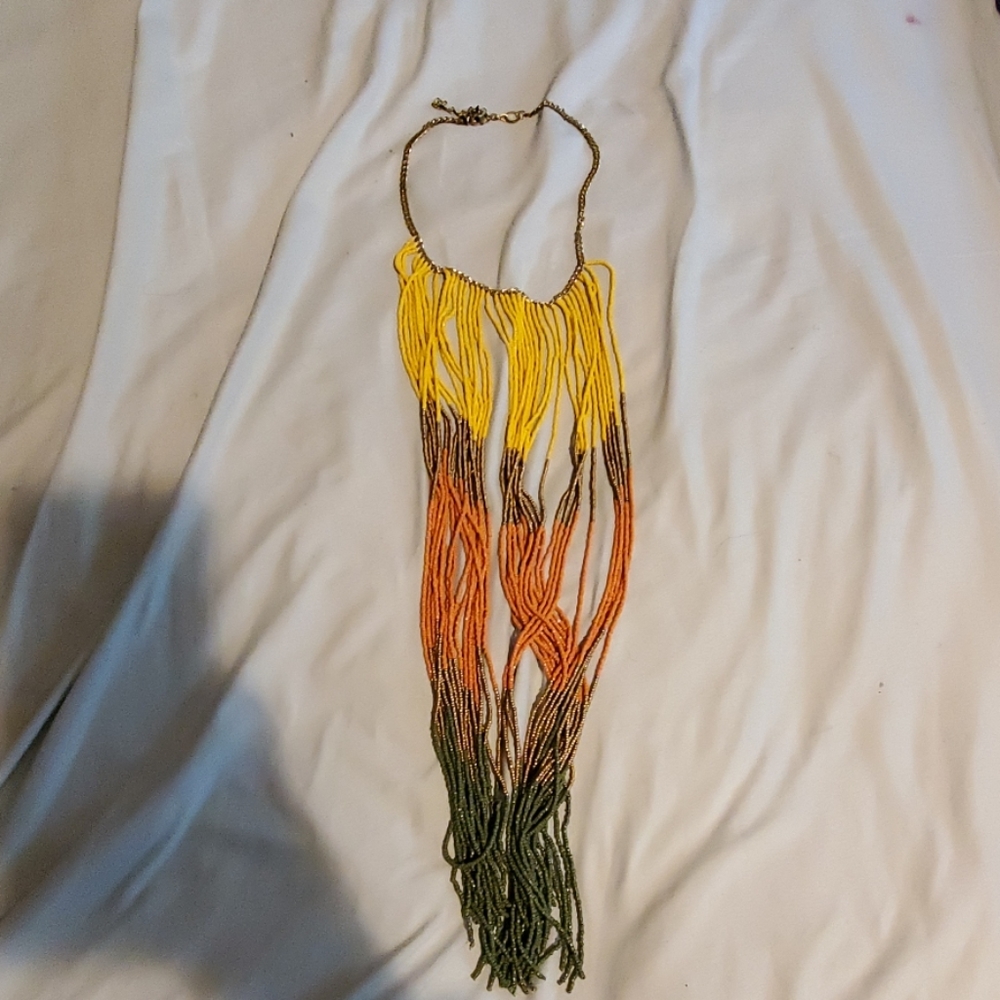 Long Spring Necklace - Picture 2 of 3